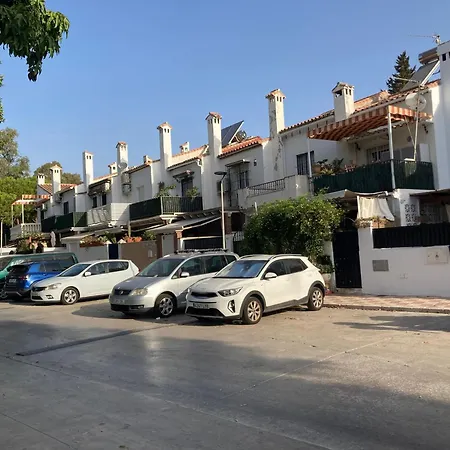 Apartamentum With Pool Appartement *