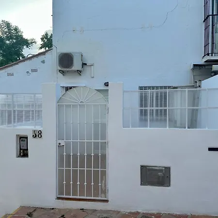 Apartamentum With Pool Apartment