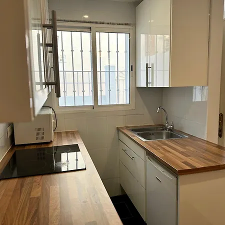 公寓 Apartamentum With Pool 托雷莫利诺斯