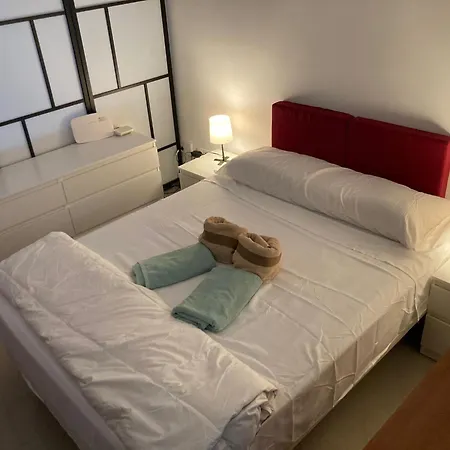 Apartamentum With Pool 托雷莫利诺斯